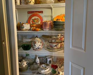 Holiday & Glassware Entertaining Closet