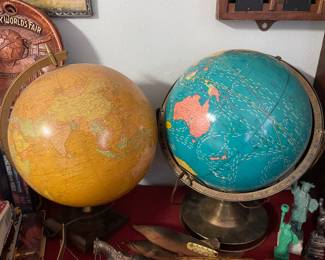 Lighted Globes
