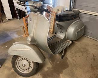 Sears Cruisaire Scooter made by Piaggio & C. Genoa Italy Model No. 722.94360 Sold by Sears & Roebuck & Co.