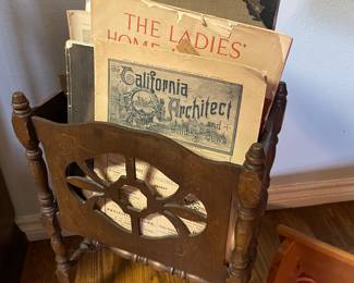 Magazine Stand