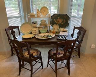 Antique Table w/4 chairs