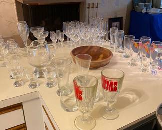 Glassware, wooden bowl