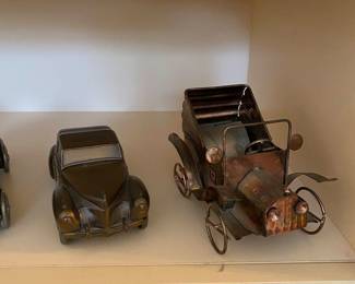Car figures, copper car music box, car bank