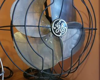 Great o kook d GE tabletop fan.