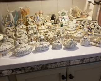 Main level bathroom. 