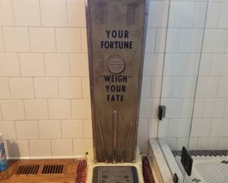 What a fun vintage find!