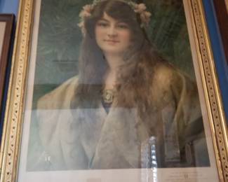 Main level bathroom gallery. 