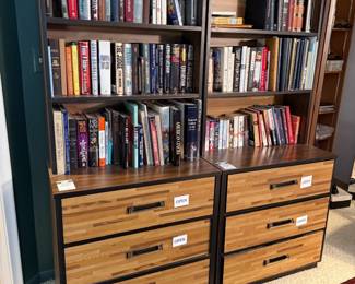3-drawer dresser bookshelves, Books