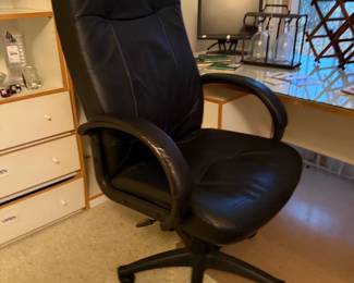 Desk chair