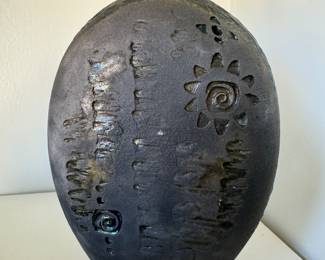 Ceramic Vessel Signed by Chevy Hill? '03