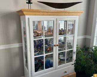 2 Door / 1 Drawer Lighted Curio Cabinet (18"D x 60"H x 48"W)