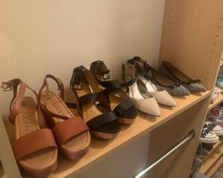 Huge Selection of Women's Shoes, Boots, Dress Shoes & Sneakers Most Size 8-1/2