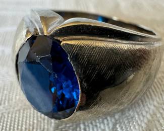 10K Gold & Natural Blue Sapphire Ring