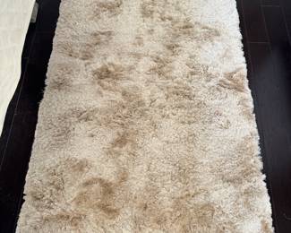 Indochine Hand Tufted Area Rug (42"W x 66"L)