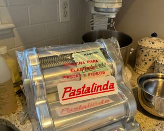 New Out of the Box Pastalinda Pasta Maker