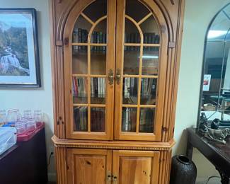 Pine armoire