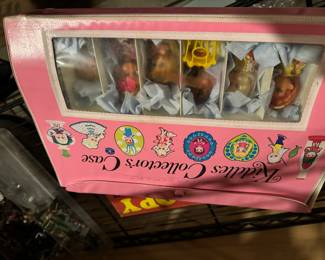 Vintage kiddies collectors case