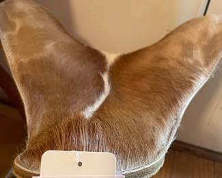 Springbok Hide Tripod Chair