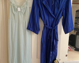 Women’s Clothing (Brands: Ralph Lauren, Dana Buchman, Talbots; Sizes: Medium/Large)