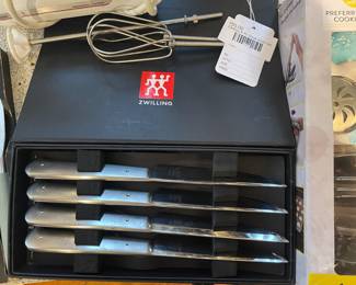 Zwilling 8-Piece Steak Knife Set