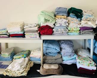 Bed Sheets Twin / Queen / King