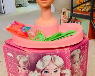 Vintage Barbie Beauty Center
