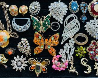 Vintage Brooches