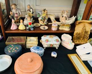 Closeup of Misc Decor