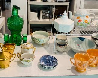 Vintage Kitchen - Cream/Sugar Sets, tea cups