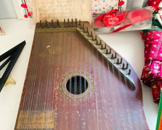 Vintage Auto Harp