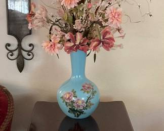 Mahogany Georgian drop leaf Pembroke side accent table, Bakers Furniture Historic Charleston Reproduction, Charleston, SC, Museum of Decorative Arts. 
