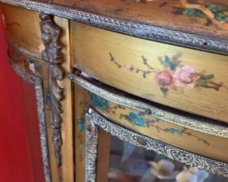 Detail on French vitrine