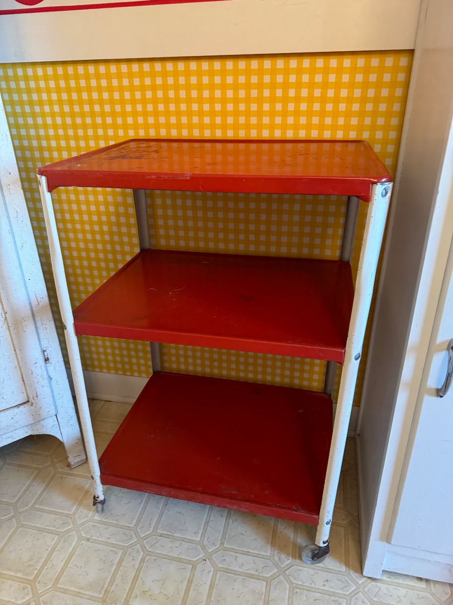 Vintage DREAM all decades of the 20th Century!... starts on 11/8/2024