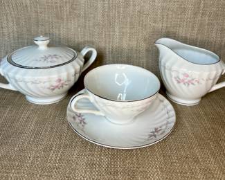 Gold Standard China Set