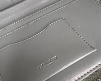 Coach Wallet (to be authenticated)