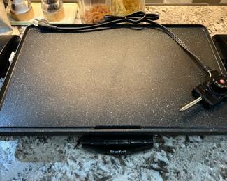 Starfrit The Rock Electric Griddle