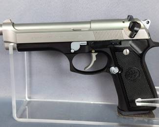 Beretta 92FS 9mm Para Pistol SN# BER456776Z, Two Total Mags, Paperwork, In Hard Case With Box