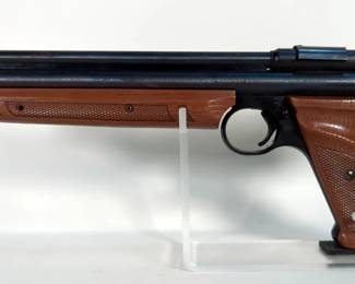 Crosman American Classic Model 1377 .177 Cal BB Gun, With Paperwork And Crosman Copperhead BBs 