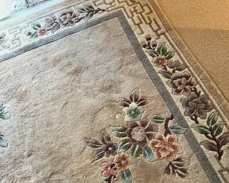 Chinese Art Deco Rug - 6' x 9'