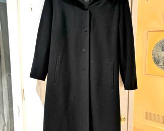 Regency Cashmere Neiman Marcus Cashmere/Wool Overcoat