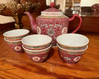 Mun Shou Red Famille Rose Tea Set 