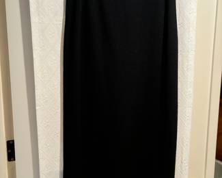 St. Johns Basics Black Skirt - Size 14