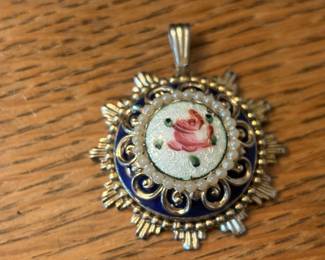 Assortment of Jewelry