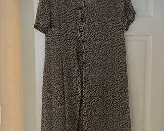 Dana Buchman 100% Silk Leopard Print Dress - Size 14