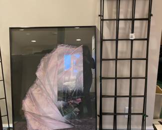  3 Panel Black Metal Garden Trellis with Vine Design