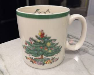 Set of 8 Spode Christmas Tree Small Mugs. Photo 1 of 2. 