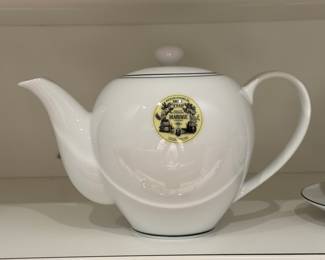 Mariage Freres Teapot, Cup & Saucer Set. Photo 1 of 3. 