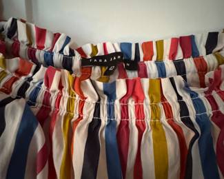 Tara Jarmon Size 42 Dress. Photo 2 of 2. 