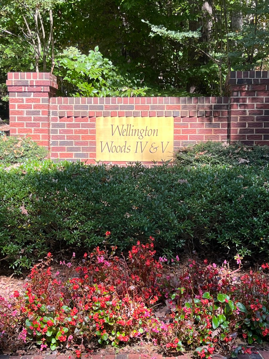 All parking on the street 
you will have to walk down a long driveway -
And is for driveway for loading only 
Thank you 