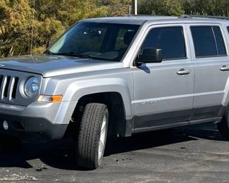 2017 Jeep Patriot Latitude 4WD Sport Utility Vehicle SUV, 4 Cylinder, 2.4L, 69,449 Miles Showing On Odometer, VIN# 1C4NJRFB4HD174089